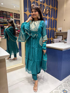 Festive Teal Blue: 409