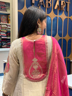 Back Side Patch Golden Suit: 258