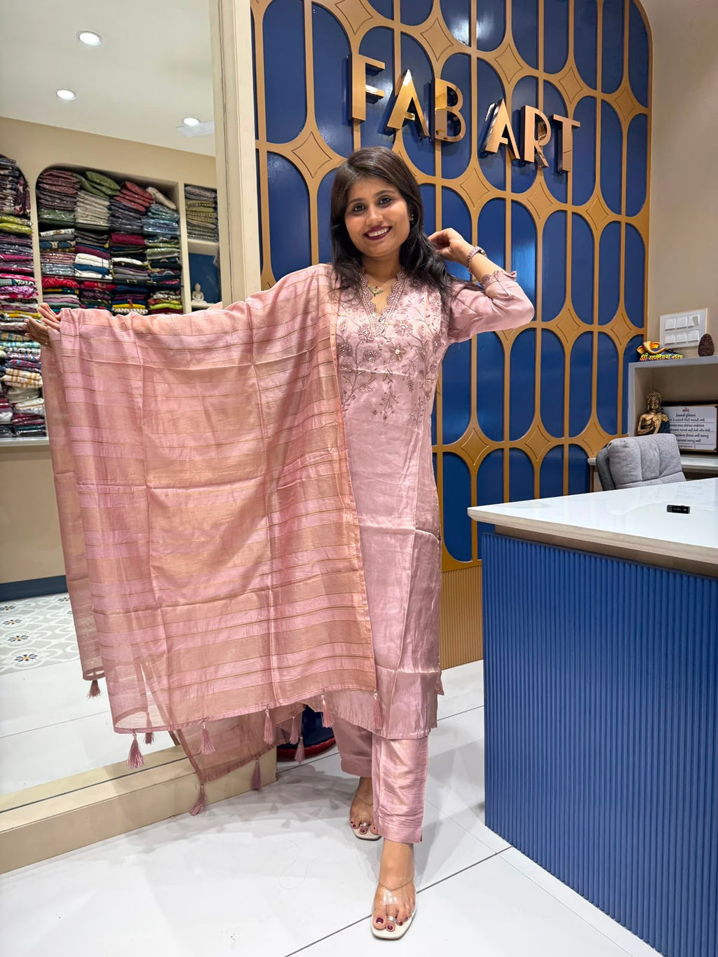 Avntika Duppata Dress: 210