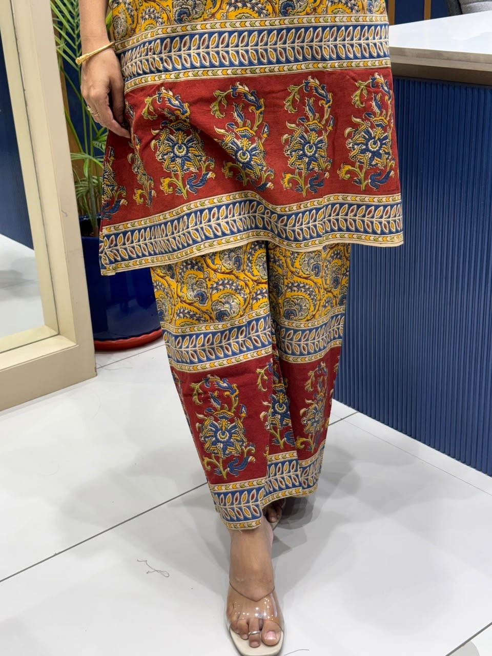 Kalamkari Print Set: 352