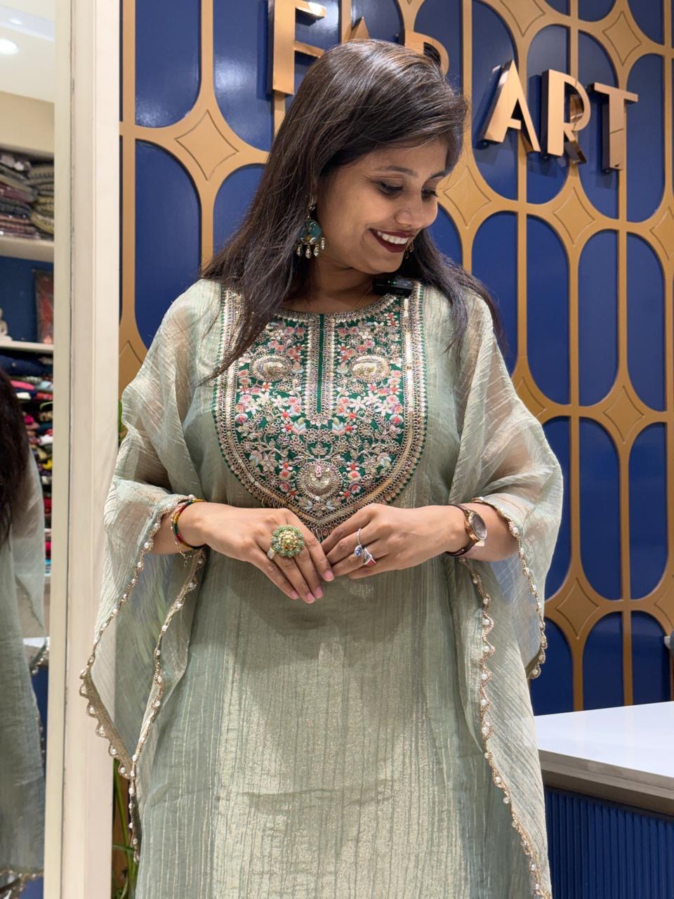 Green Kaftan: 248