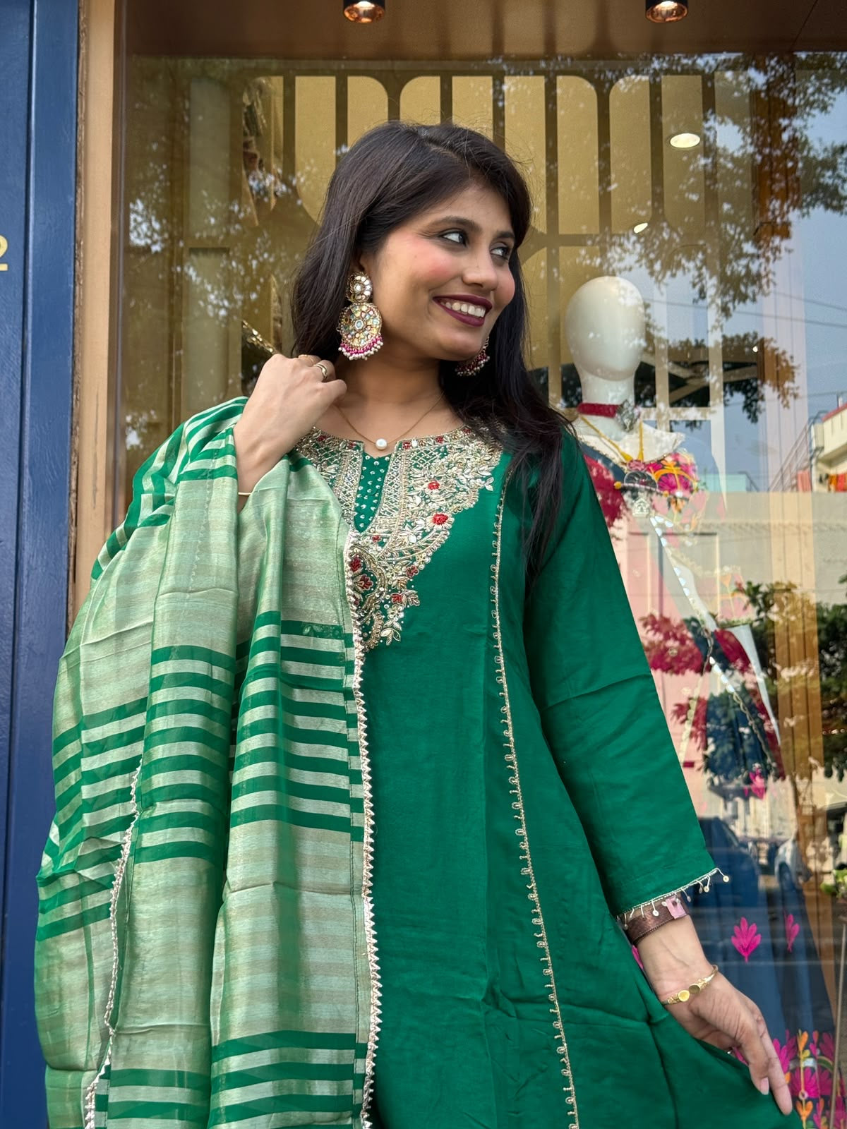 Gorgeous Green: 404