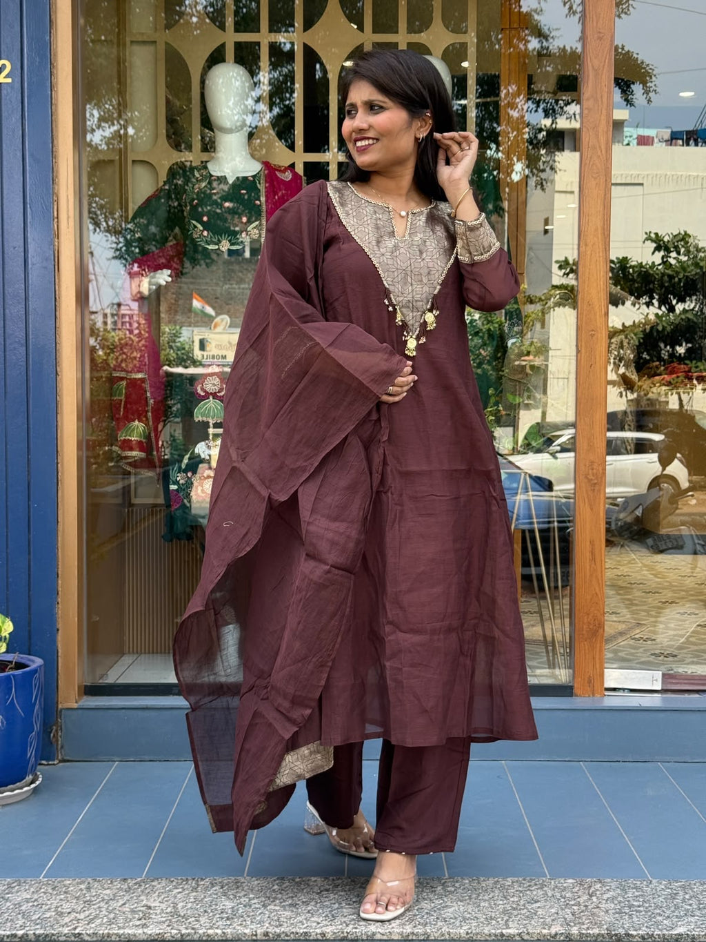 Beautiful Brown: 432