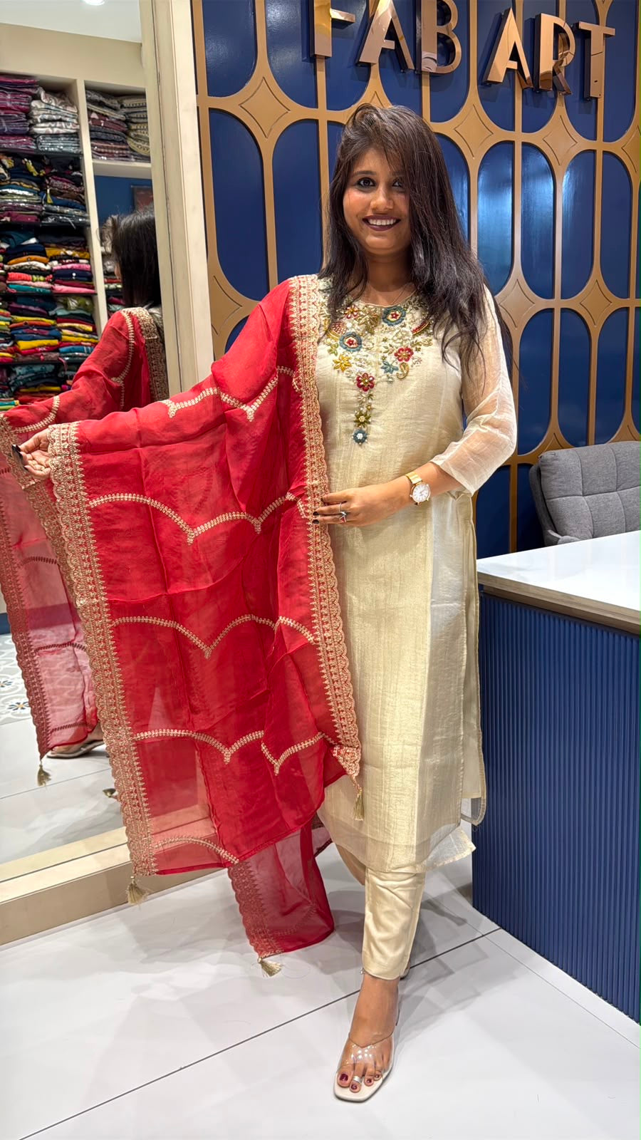 Contrast Red Duppata Best Dress: 218