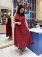 Radhika Pair: 405