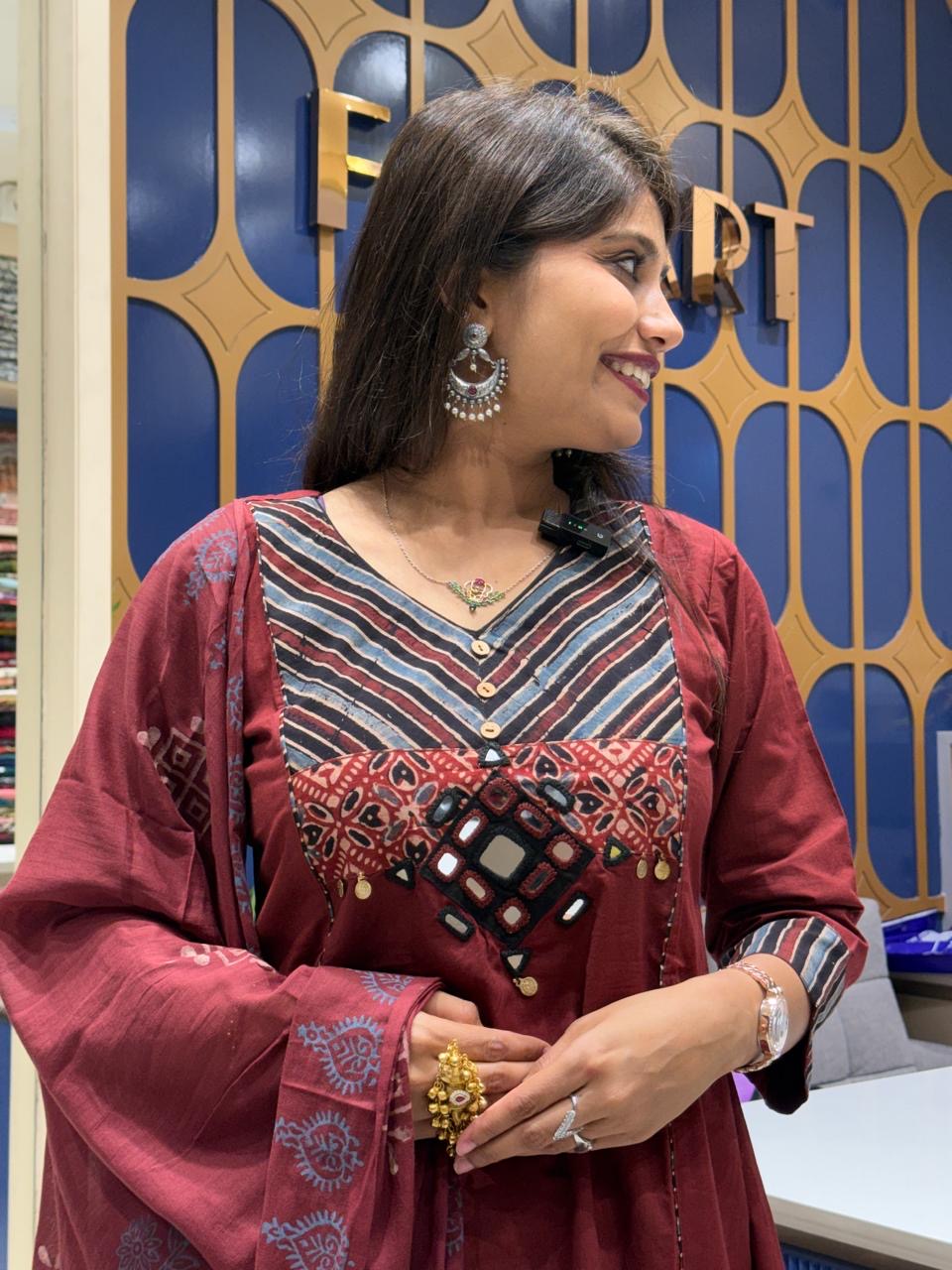 Niti Dupatta Suit :313