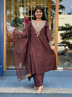 Beautiful Brown: 432