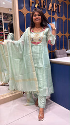 Peacock Dress: 219