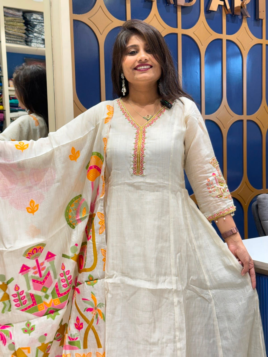 Jamdani White Anarkali: 268