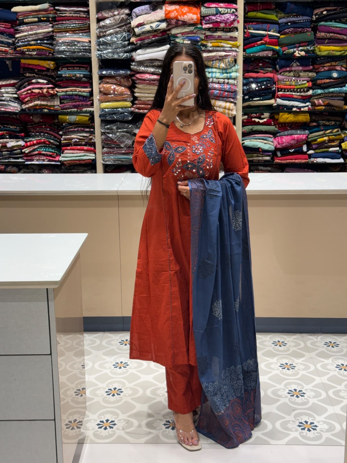 Contrast Duppata Dress: 226