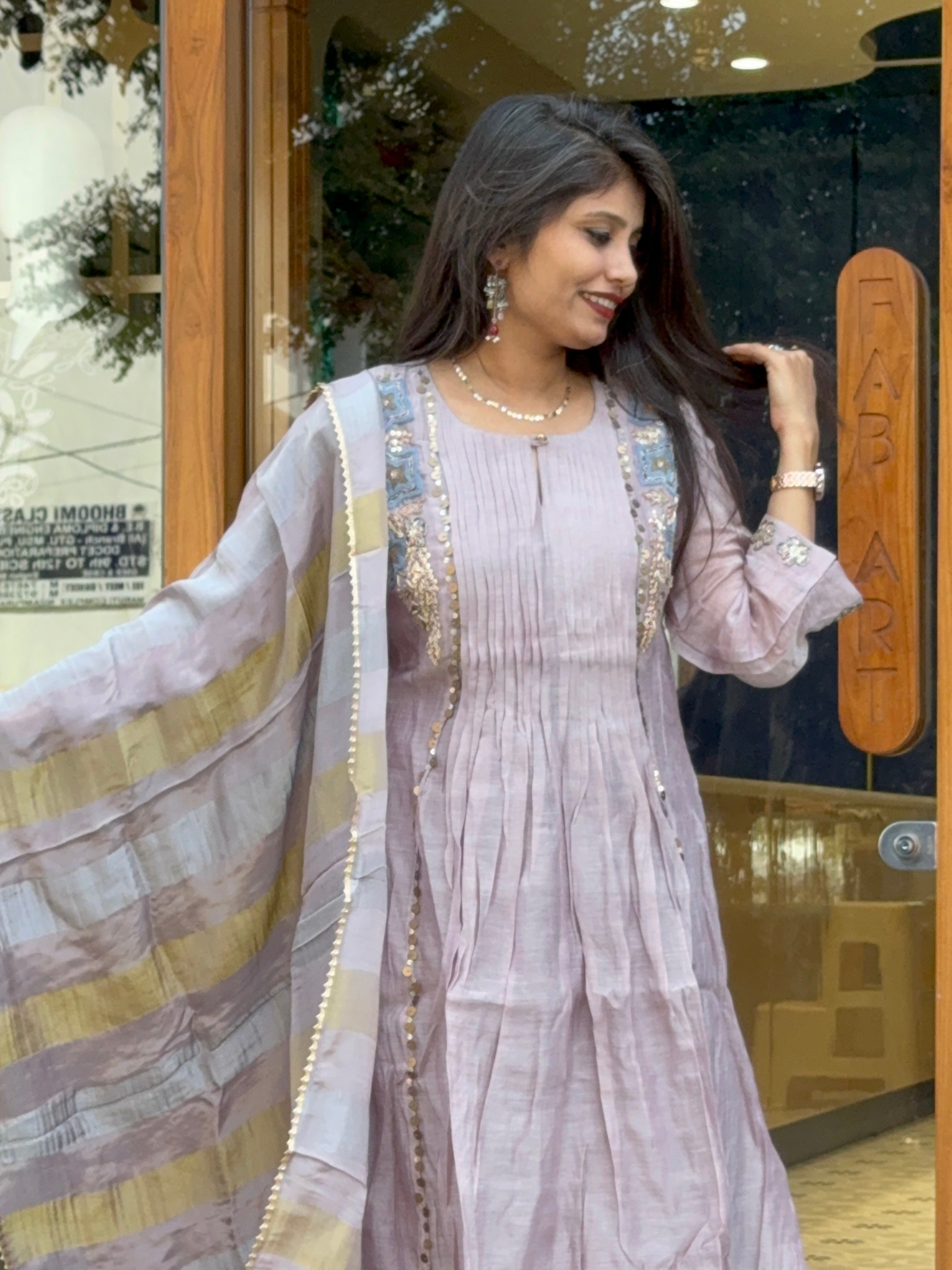 Heavy Dupatta Dress: 0053