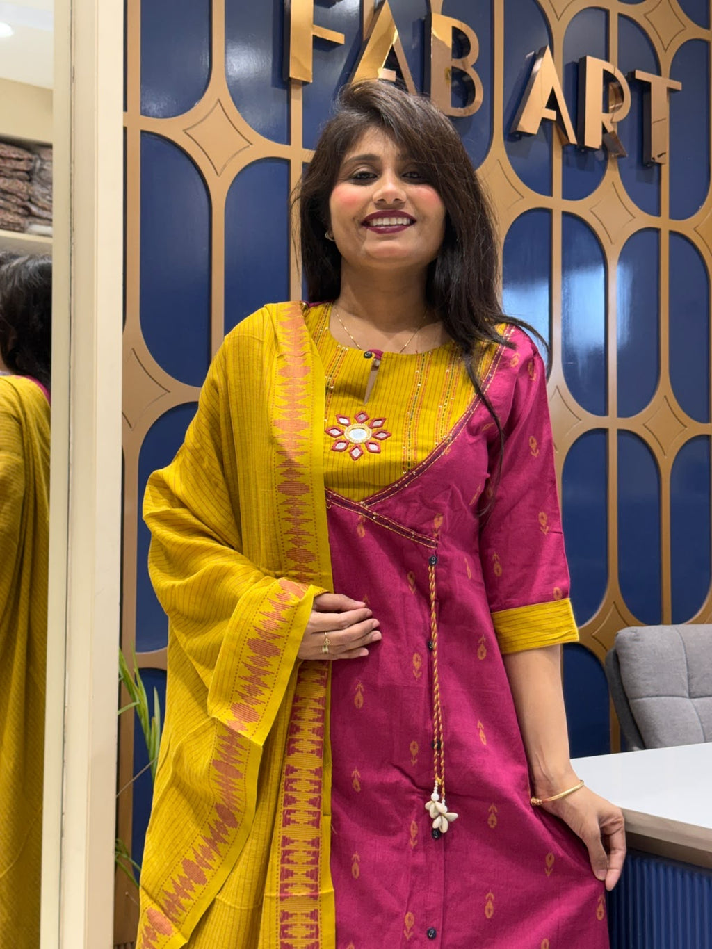 Radhika Pair: 429