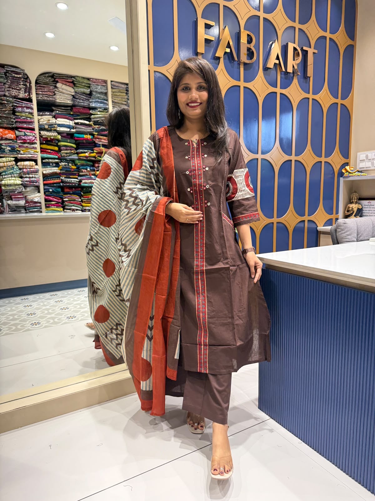 Contact Dupatta Set: 291
