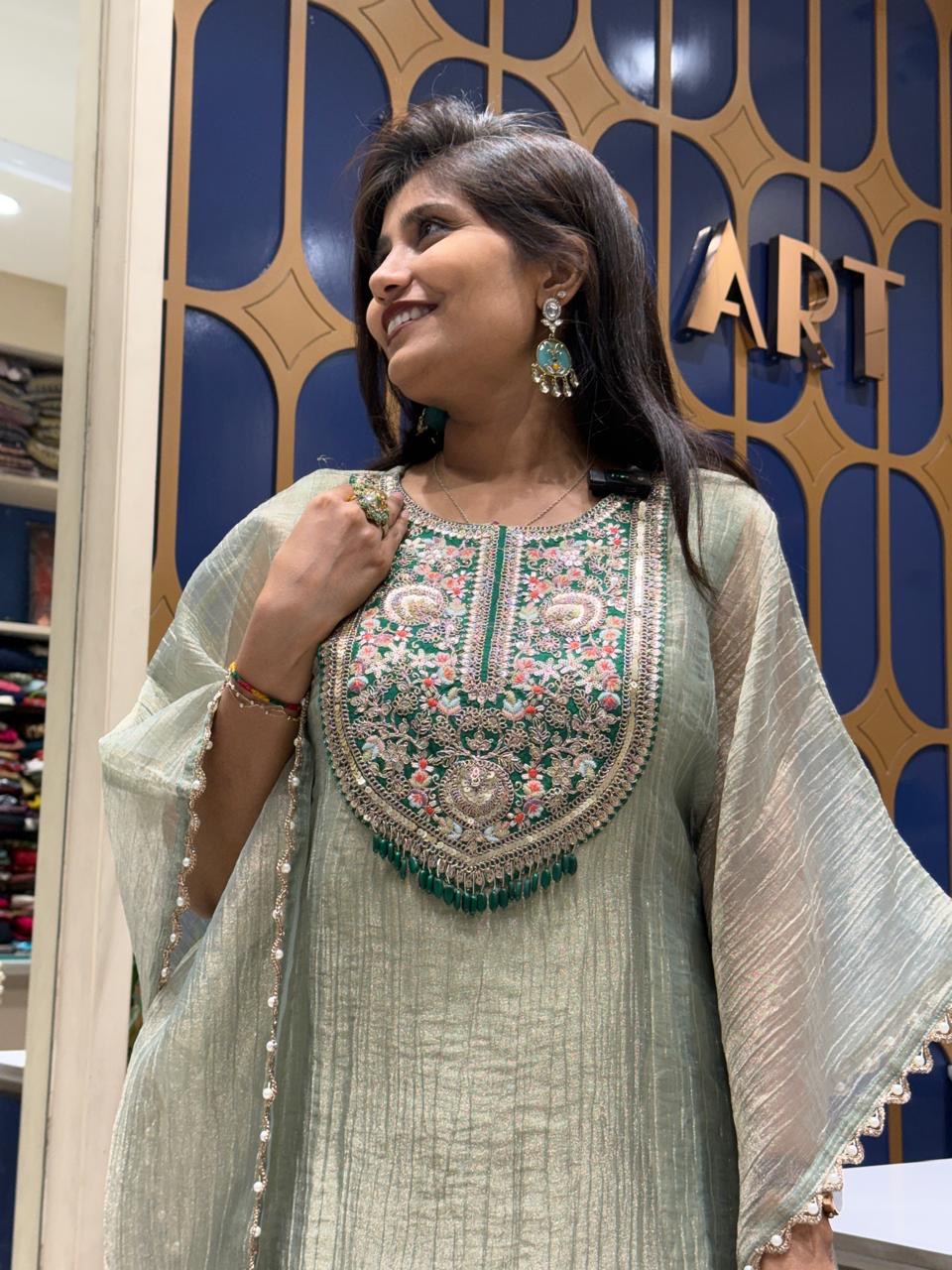 Green Kaftan: 248
