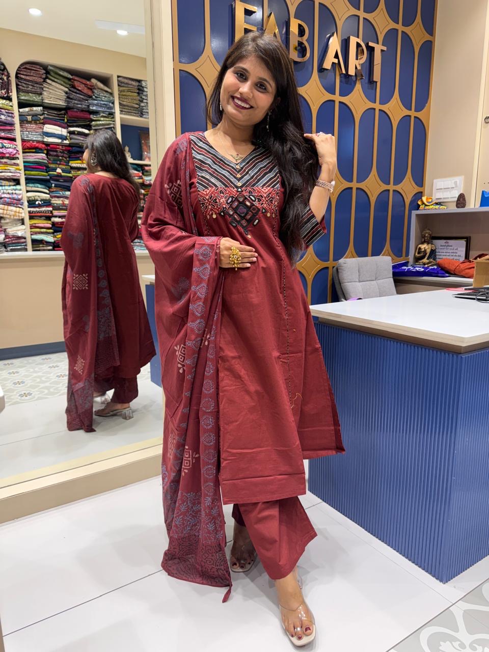 Niti Dupatta Suit :313