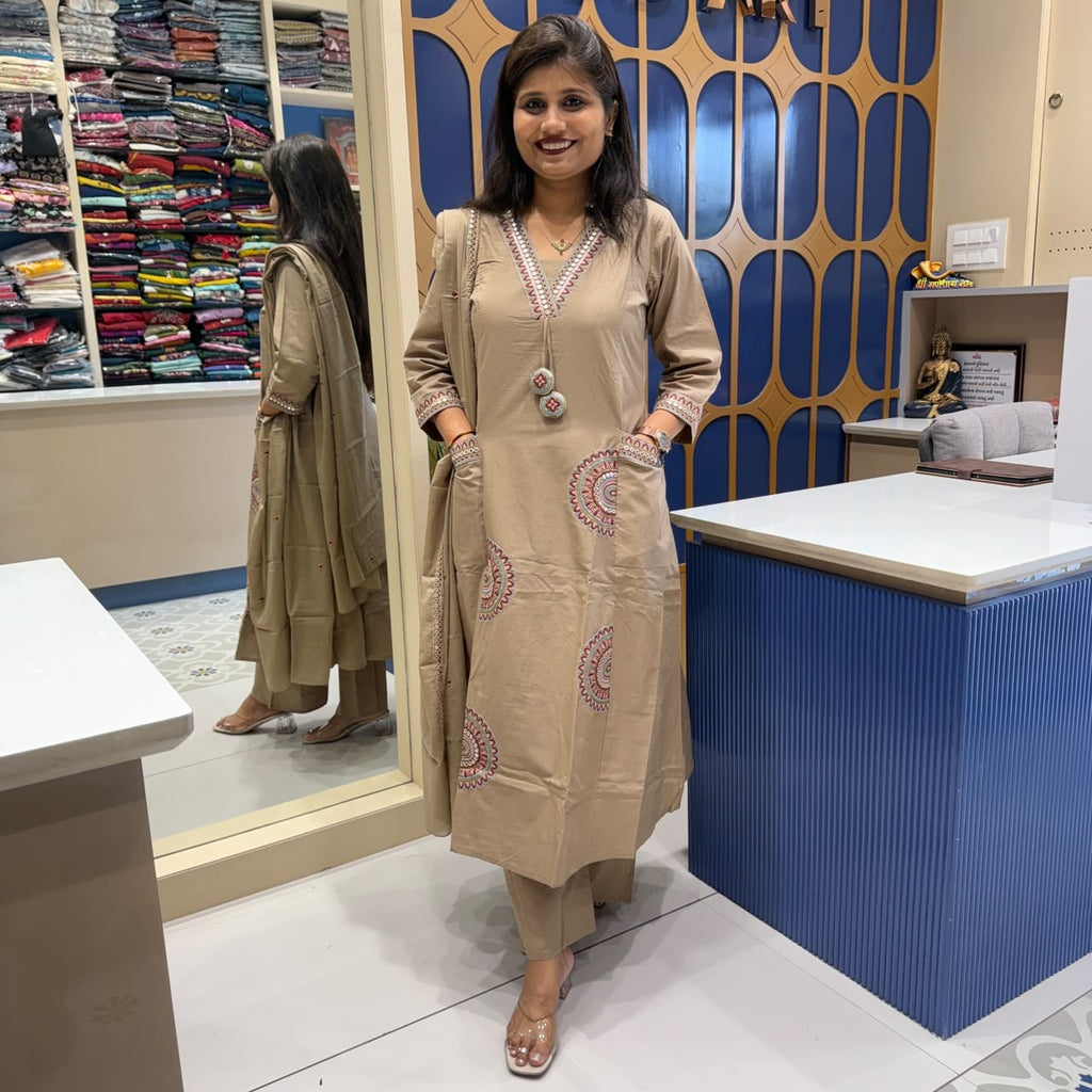 Pocket Duppata Set: 326
