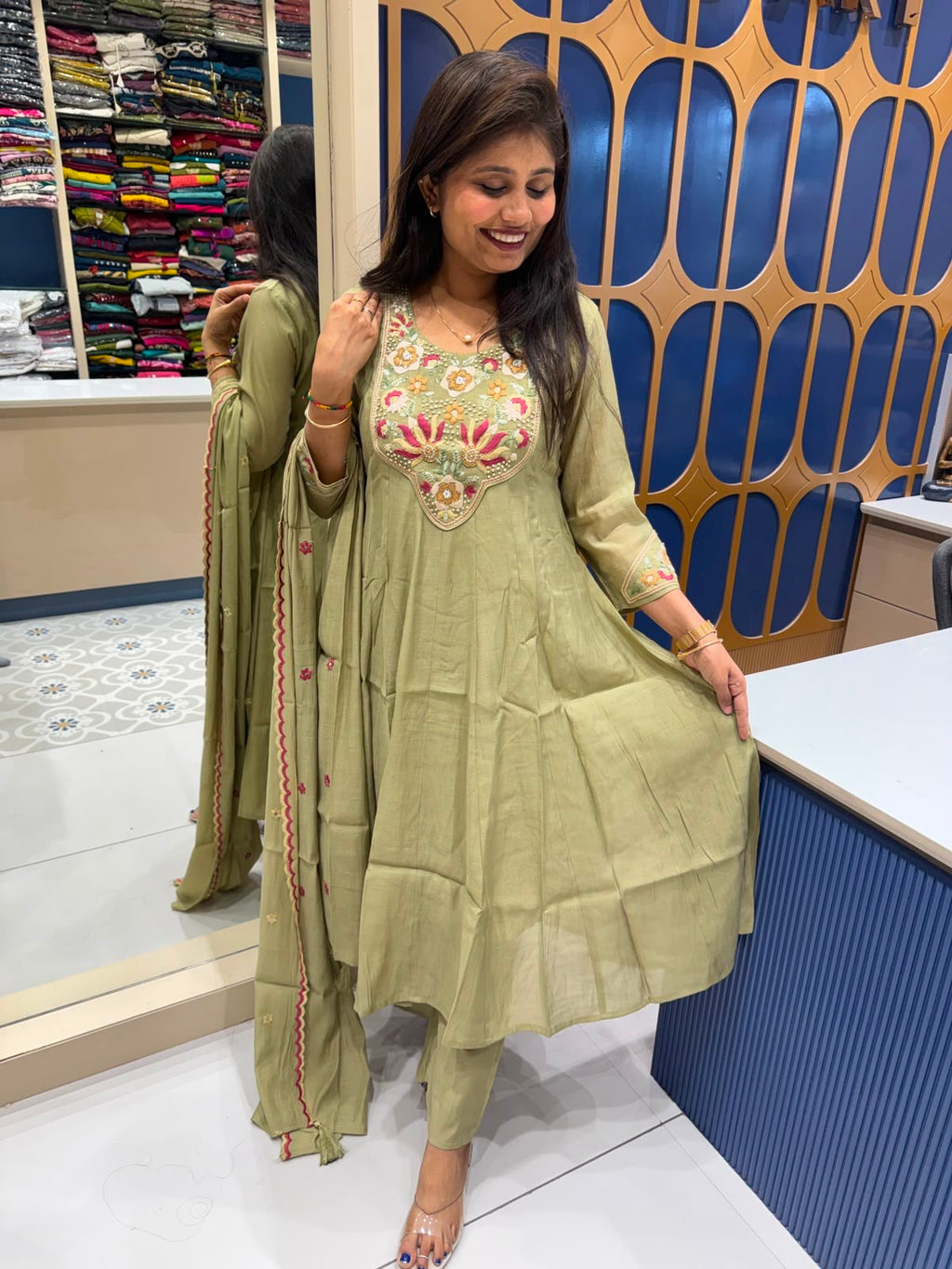 Lotus Look: 266