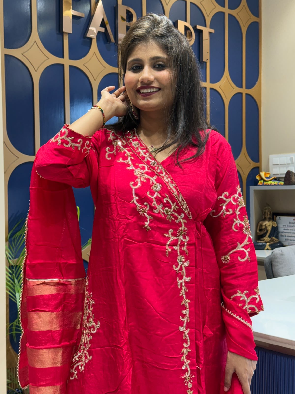 Red Angarakha: 256