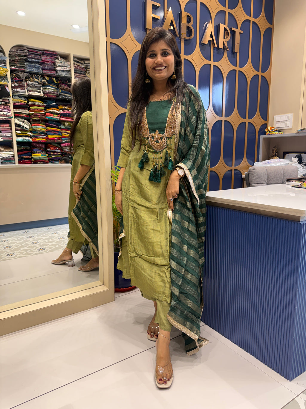 Most Viral Dupatta Dress: 167