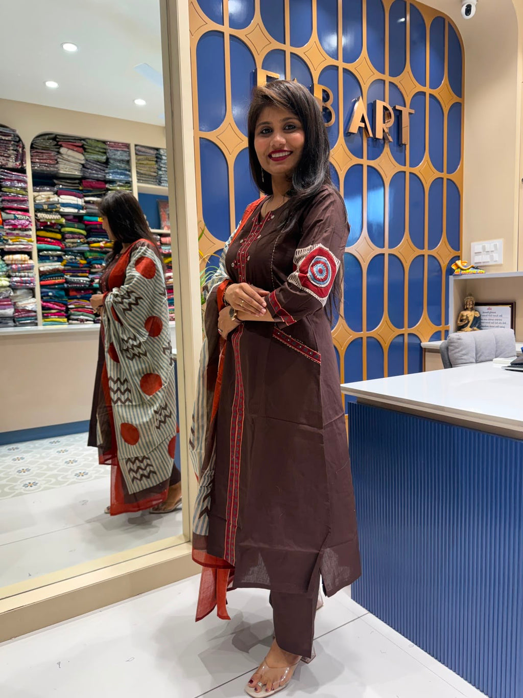 Contact Dupatta Set: 291