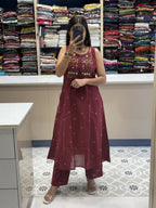 Work Two-Pieces: 0090