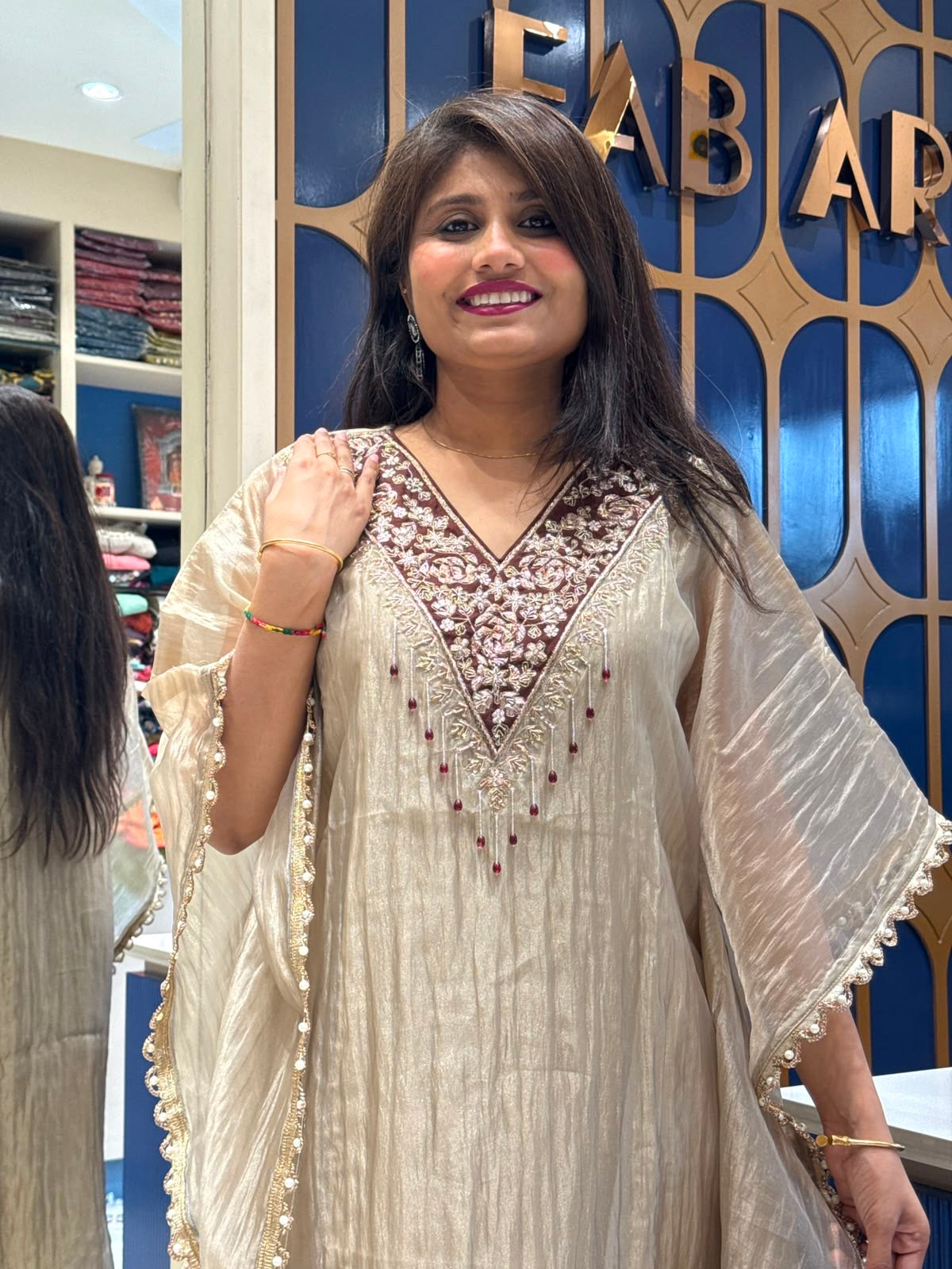 Jenelia Kaftan: 295