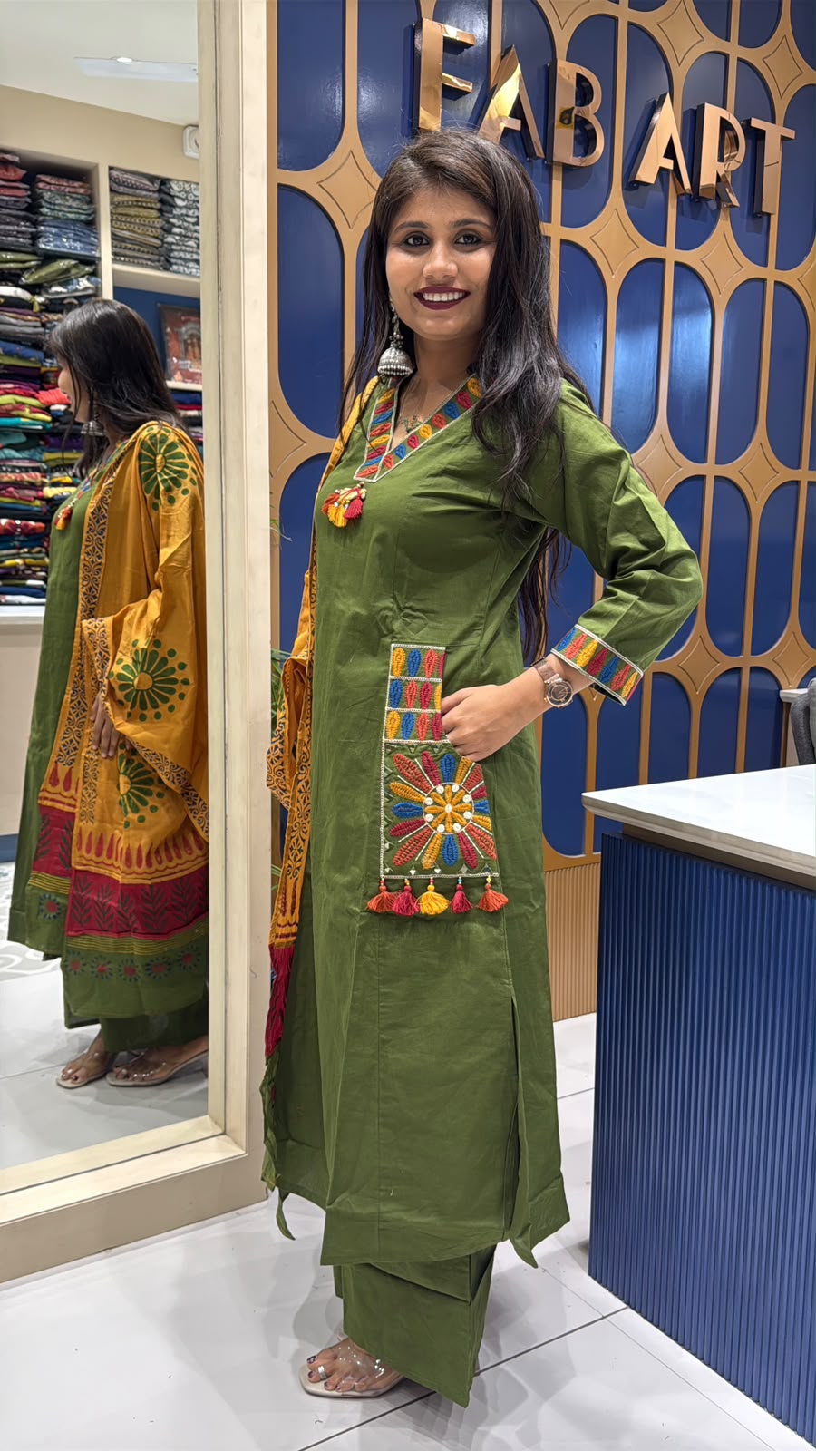 Pocket Work Duppata Beautiful Dress: 228