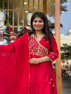 Best Shade Red: 436
