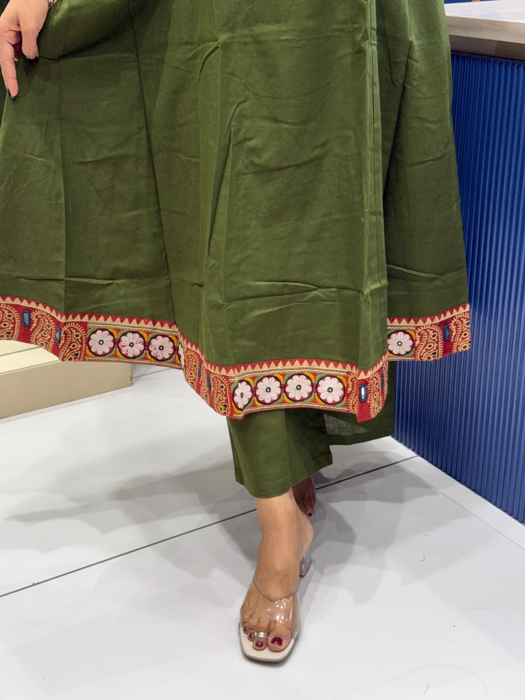 Traditional Gamthi Set: 307