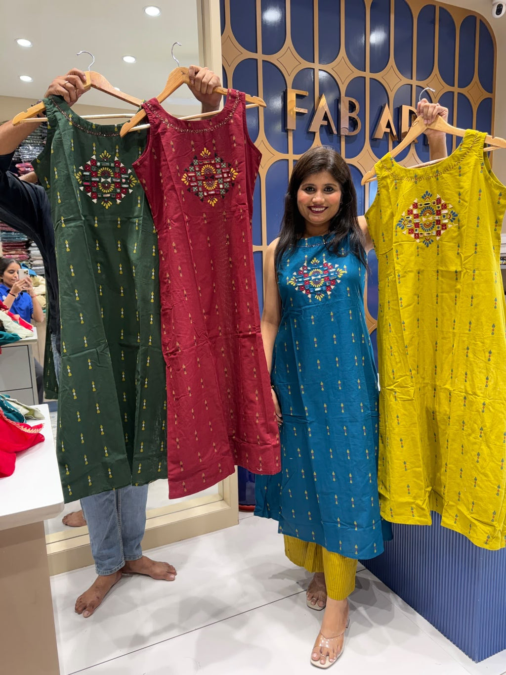 Radhika Pair: 405