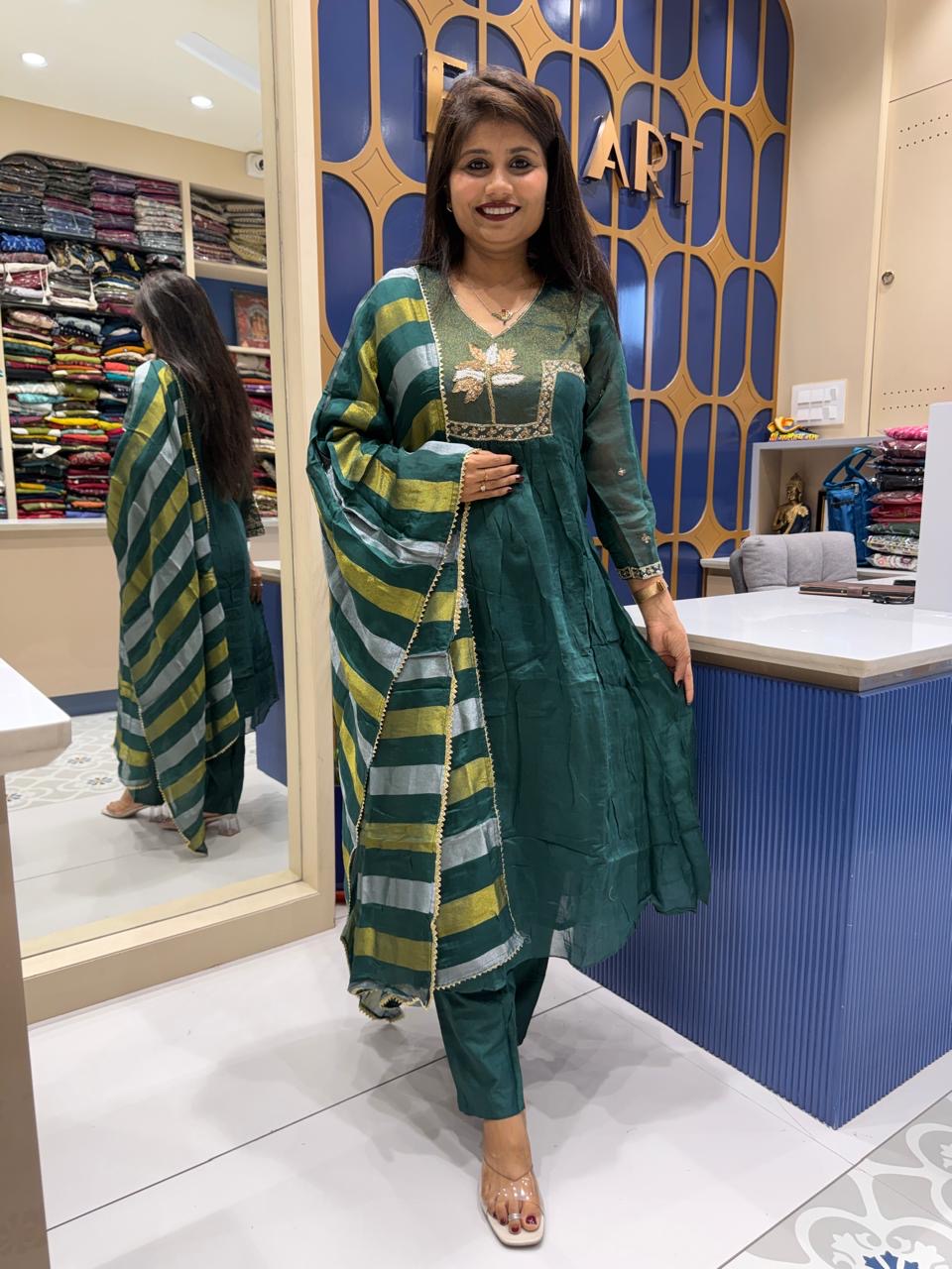 Green Handwork Suit: 264