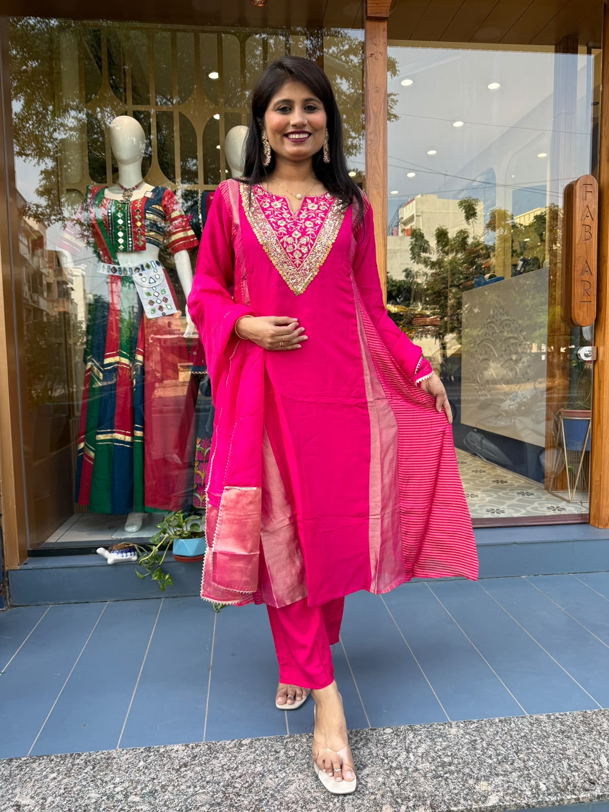 Gorgeous Pink: 403