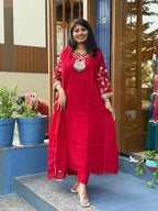 Gorgeous Red: 402