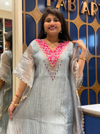 Jenelia Kaftan: 295