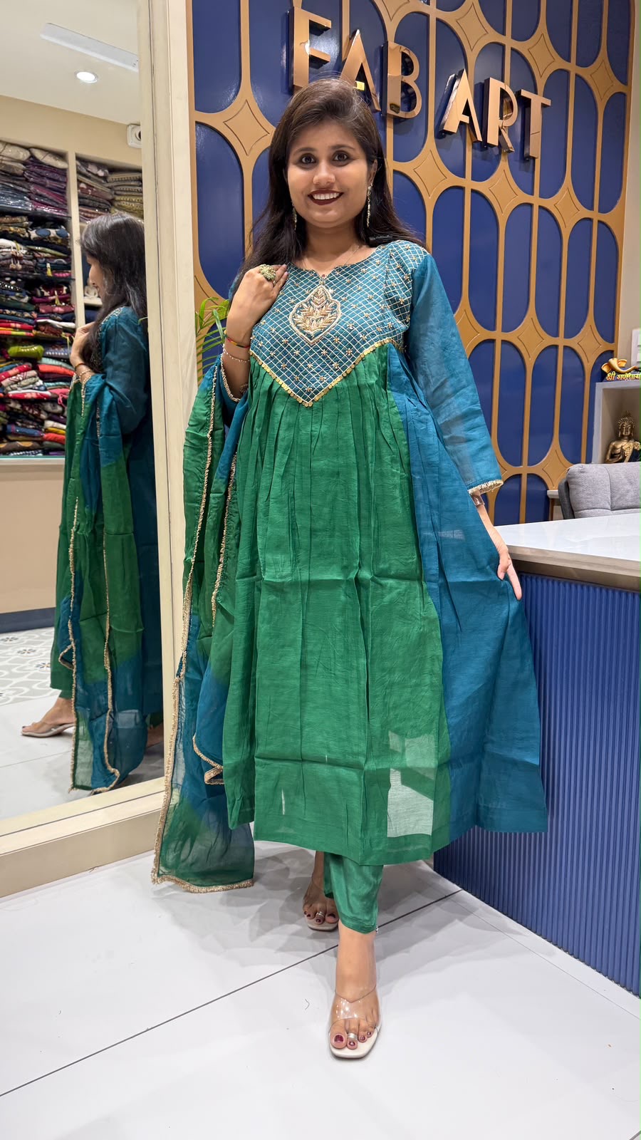 Rangmahal Pure Banarasi Mul Chanderi Colour Blocking Suit: 208