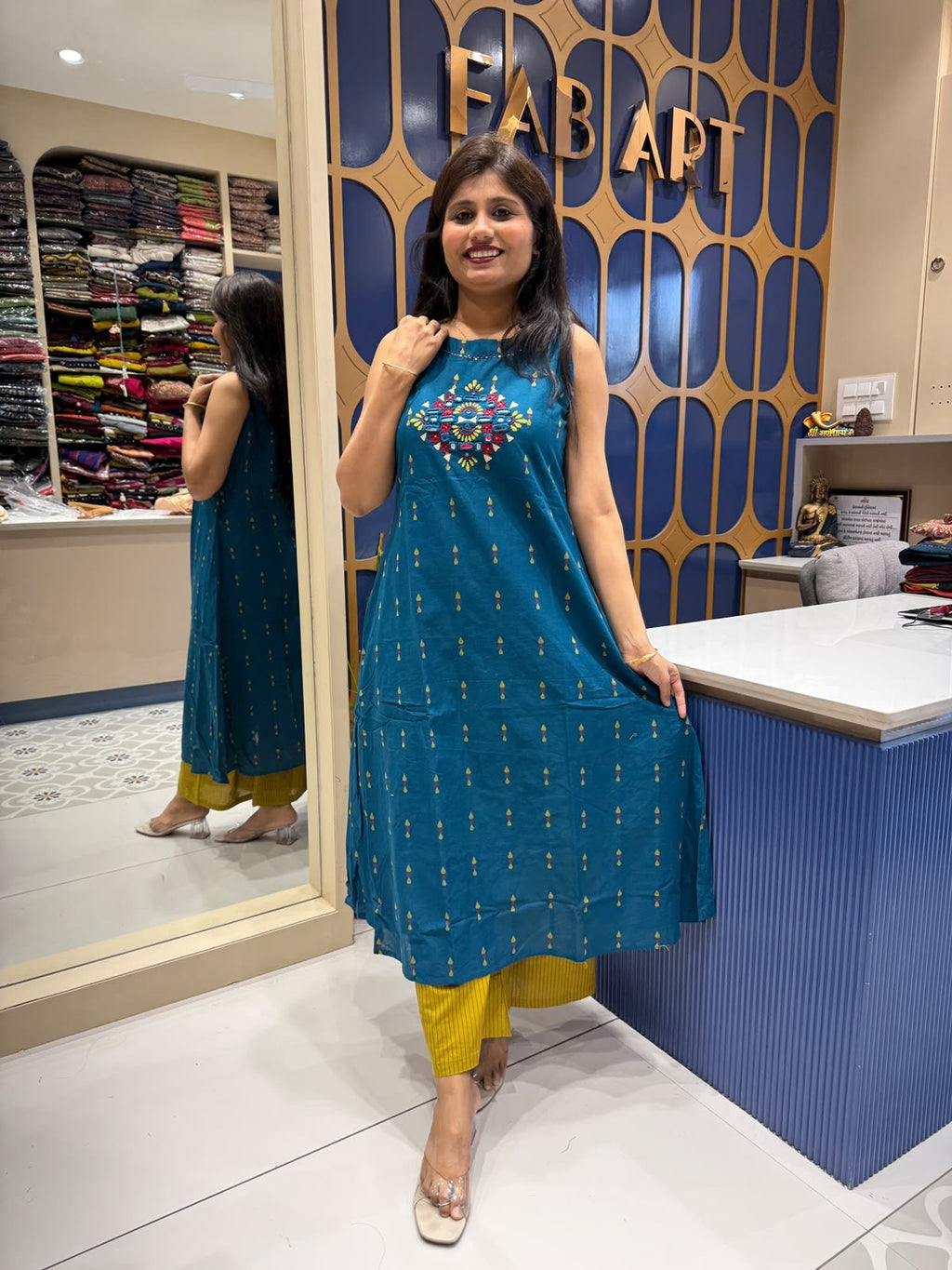 Radhika Pair: 405