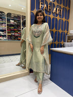 Green Kaftan: 248