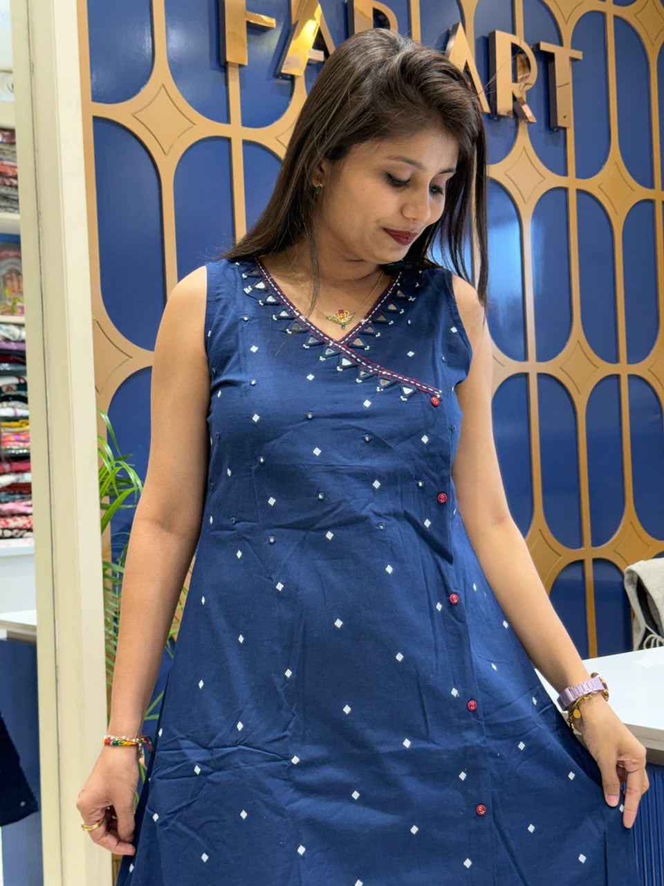 Most Viral Angrakha: 317