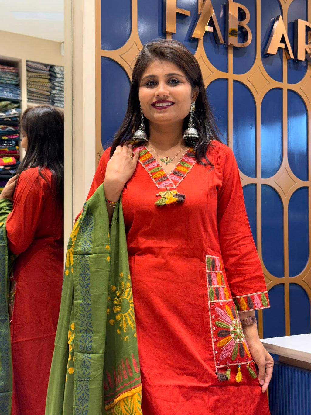Pocket Work Duppata Beautiful Dress: 228