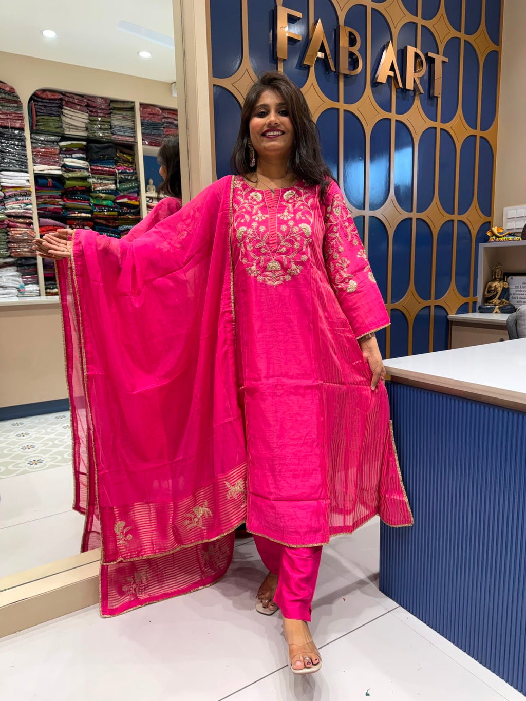 Pink Sleeves Work: 262