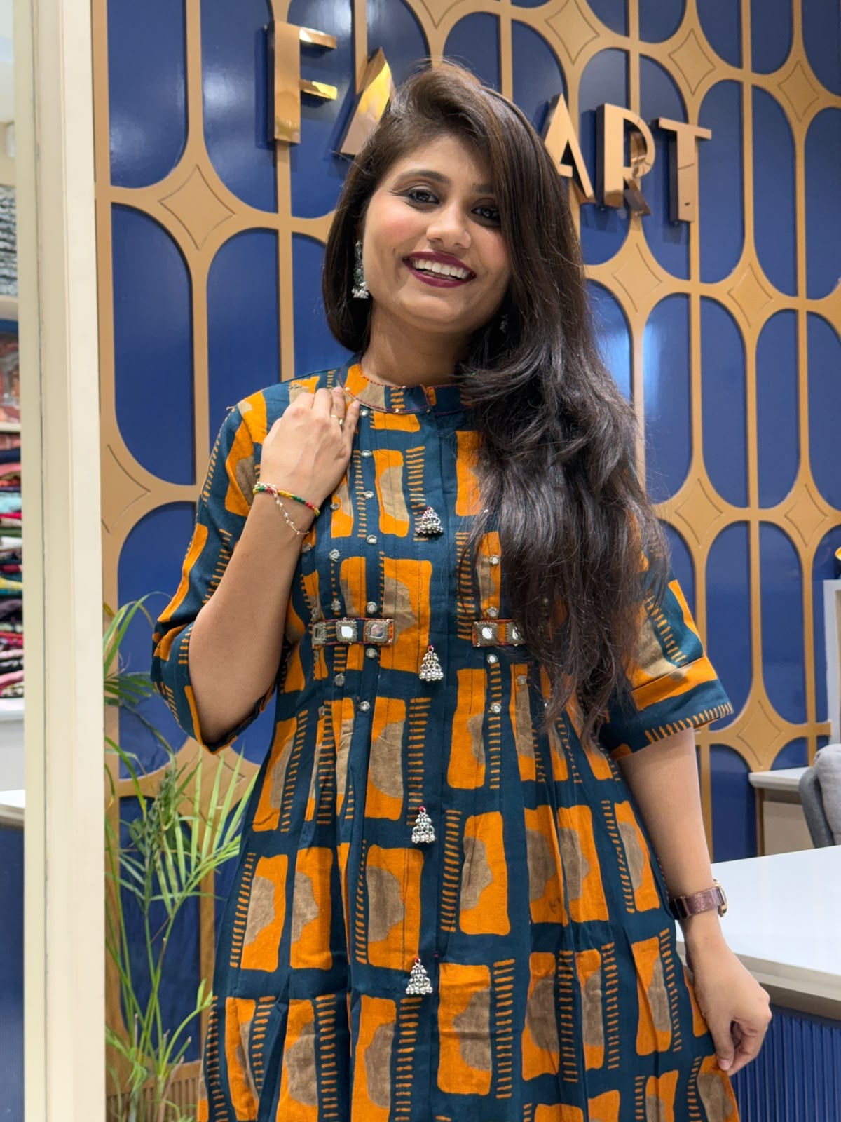 Trending Print Suit: 414