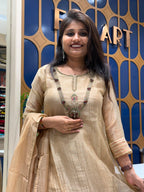 Necklace Dress: 224