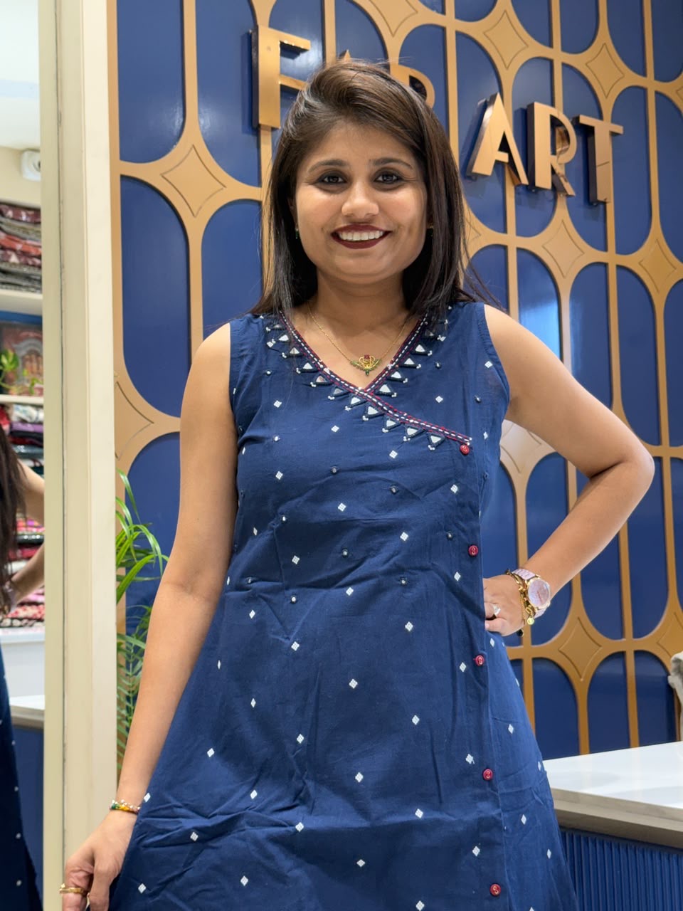 Most Viral Angrakha: 317
