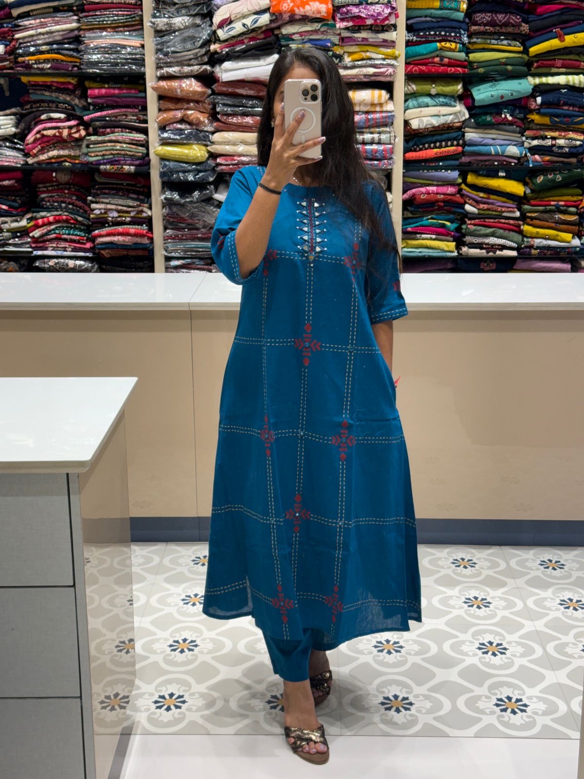 Misari Pair: 285
