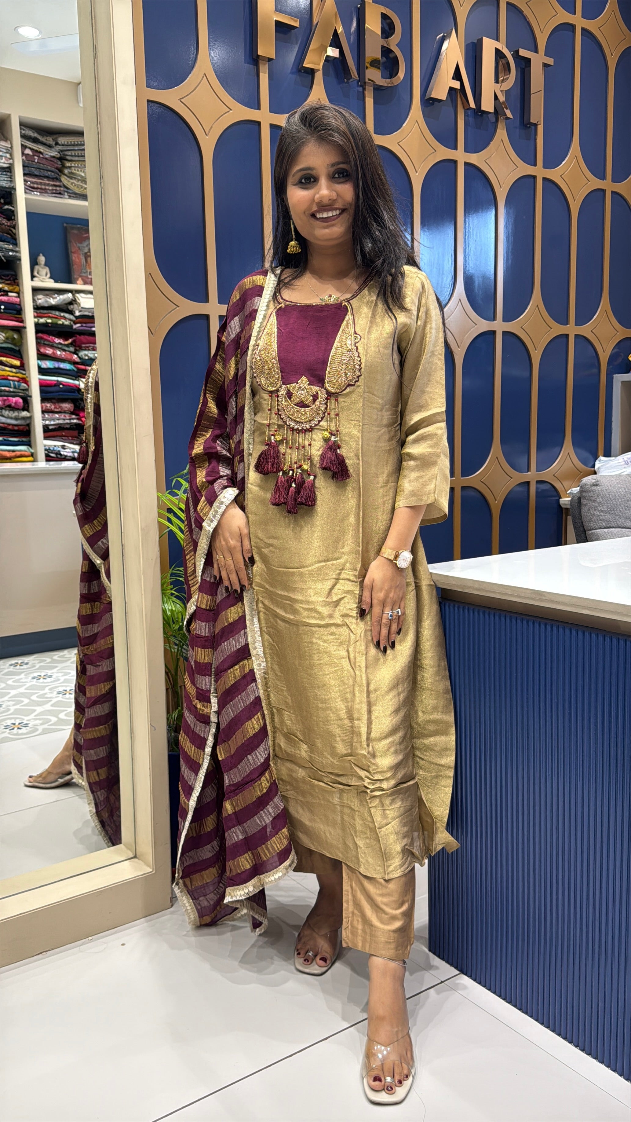 Most Viral Dupatta Dress: 167