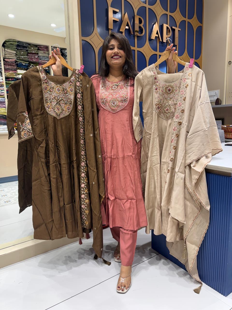 Radhika Suit: 254