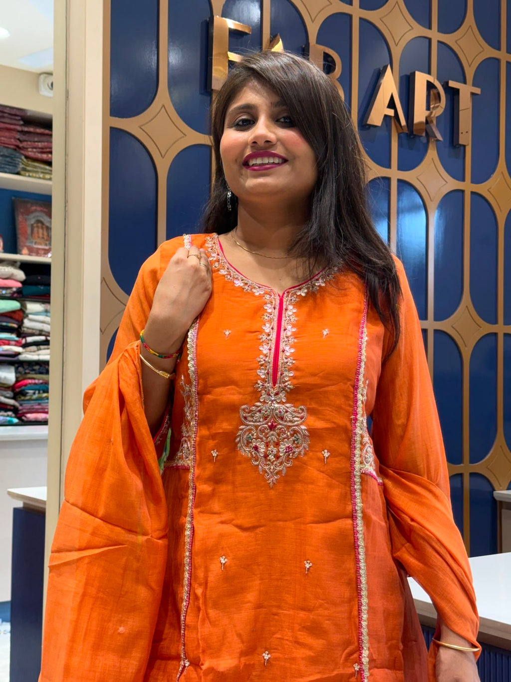 Orange Pair: 299