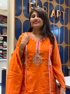 Orange Pair: 299