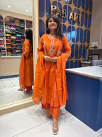 Orange Pair: 299