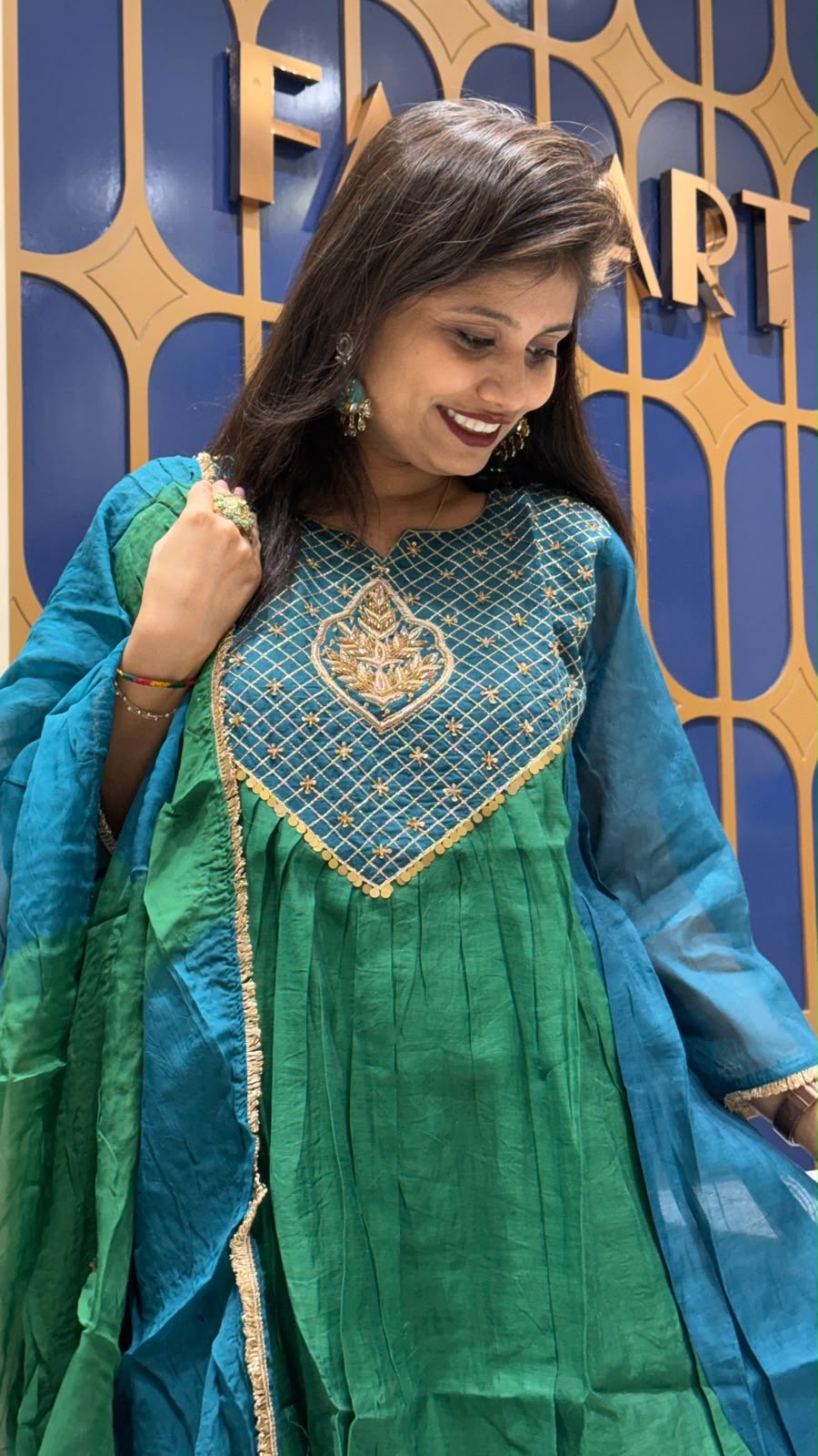 Rangmahal Pure Banarasi Mul Chanderi Colour Blocking Suit: 208